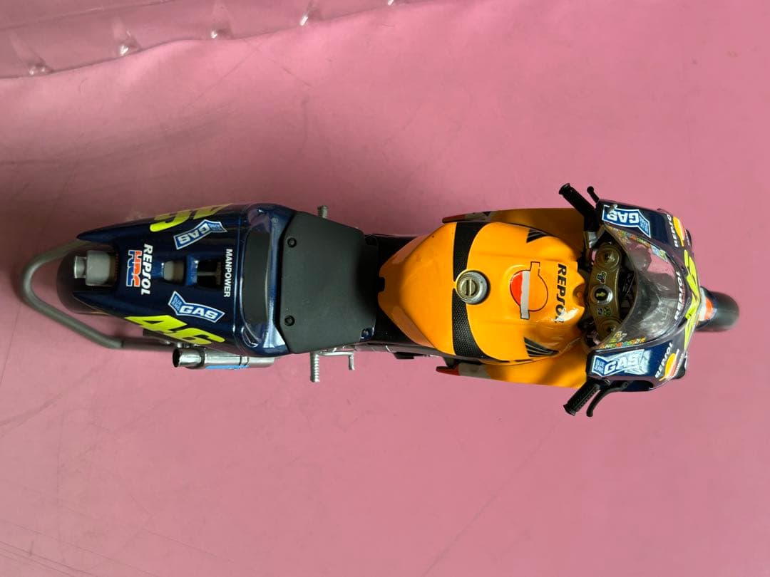 オートバイ・バイク Honda RC211V Repsol Honda Team 1:12