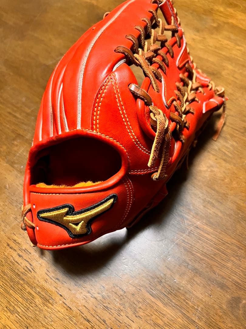 ミズノプロ硬式外野手用グローブ