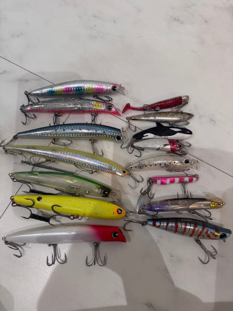 ミノー・プラグ 15個セット 多色