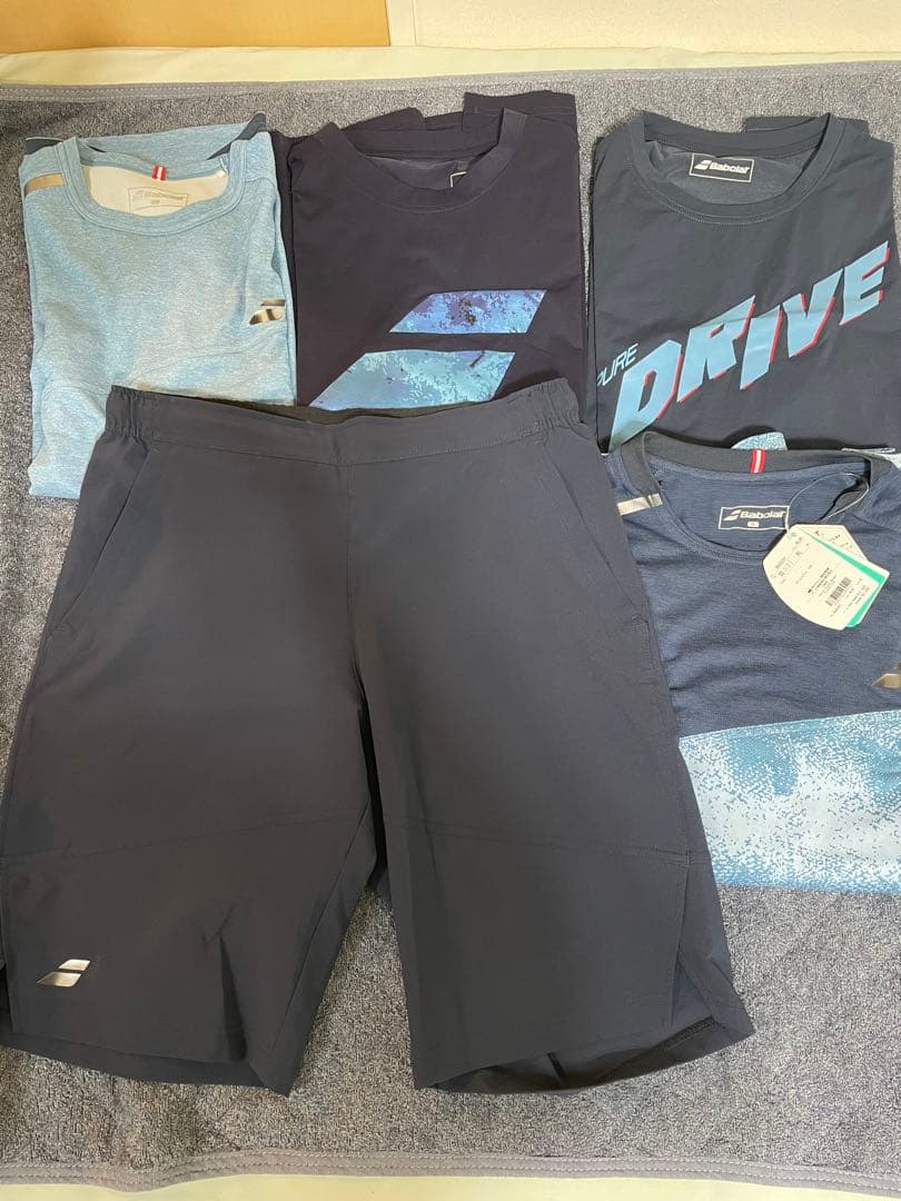 バボラ　テニスウェア　メンズ　シャツXL4点、短パンL1点の5点セット