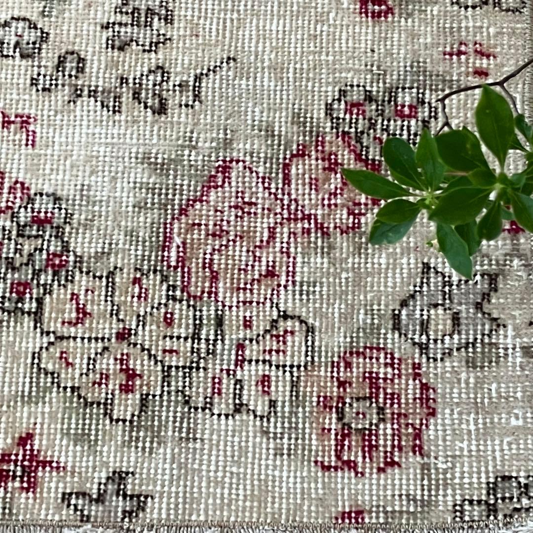 レッド✳︎60×151✳︎ フラワー　ローズ　ランナー　トルコヴィンテージラグ