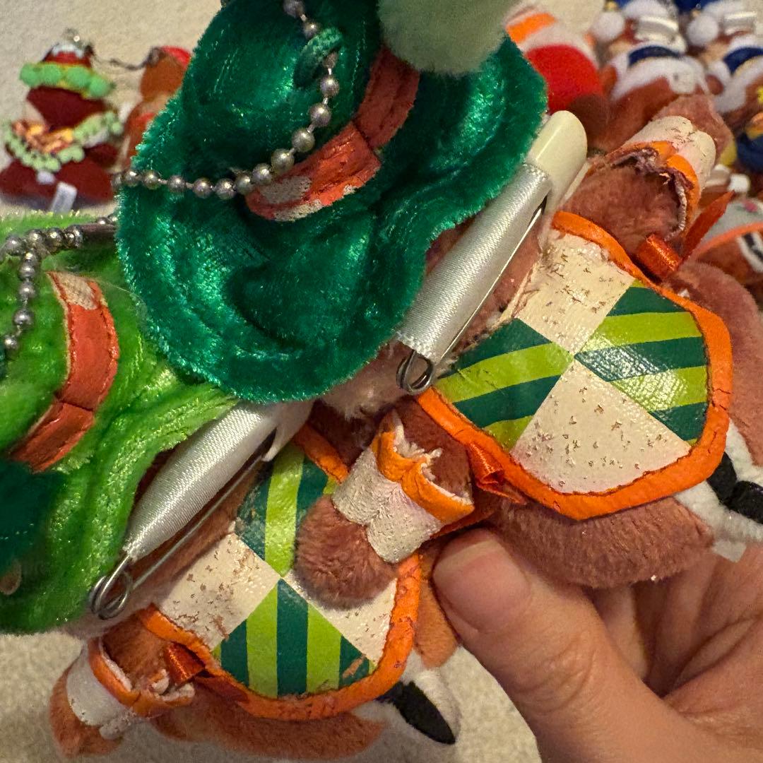 チップとデールまとめ売り ぬいぐるみバッジ ぬいぐるみストラップ等 37個