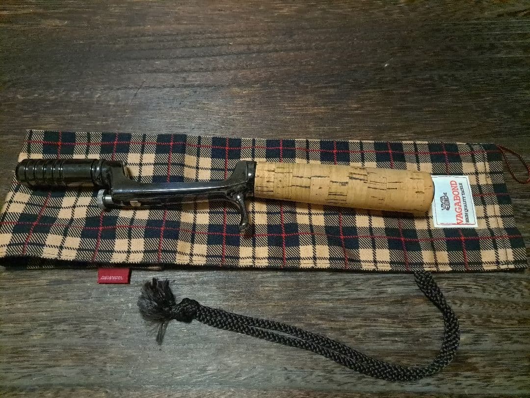 ヴァガボンド　VAGABOND　MillionFish　CASTING GRIP