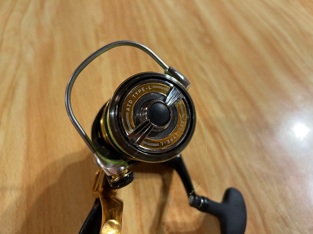 ダイワ 22トーナメントiso 2500XH-LBD