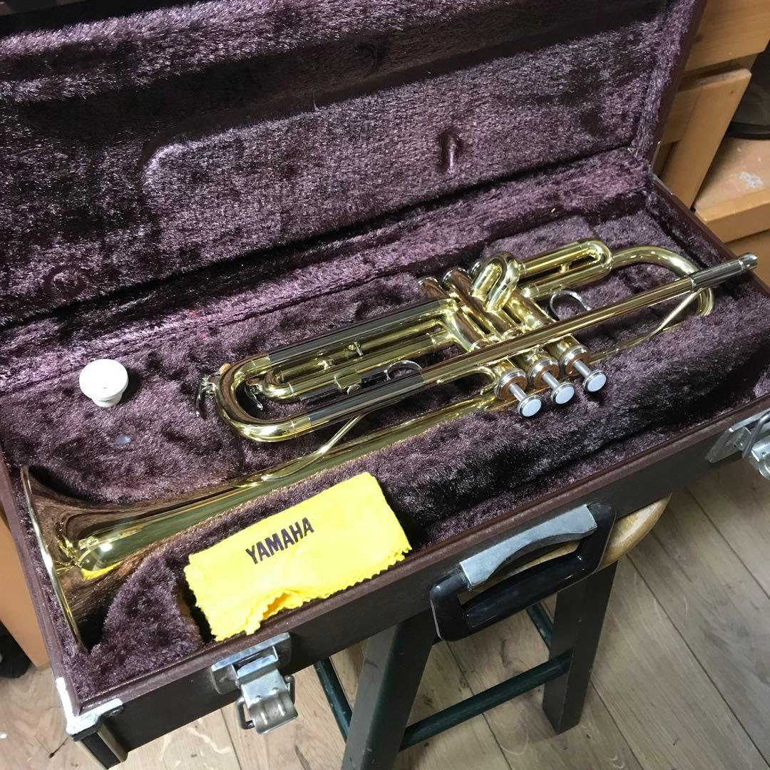 美品　YAMAHA トランペット YTR2320E ケース付き