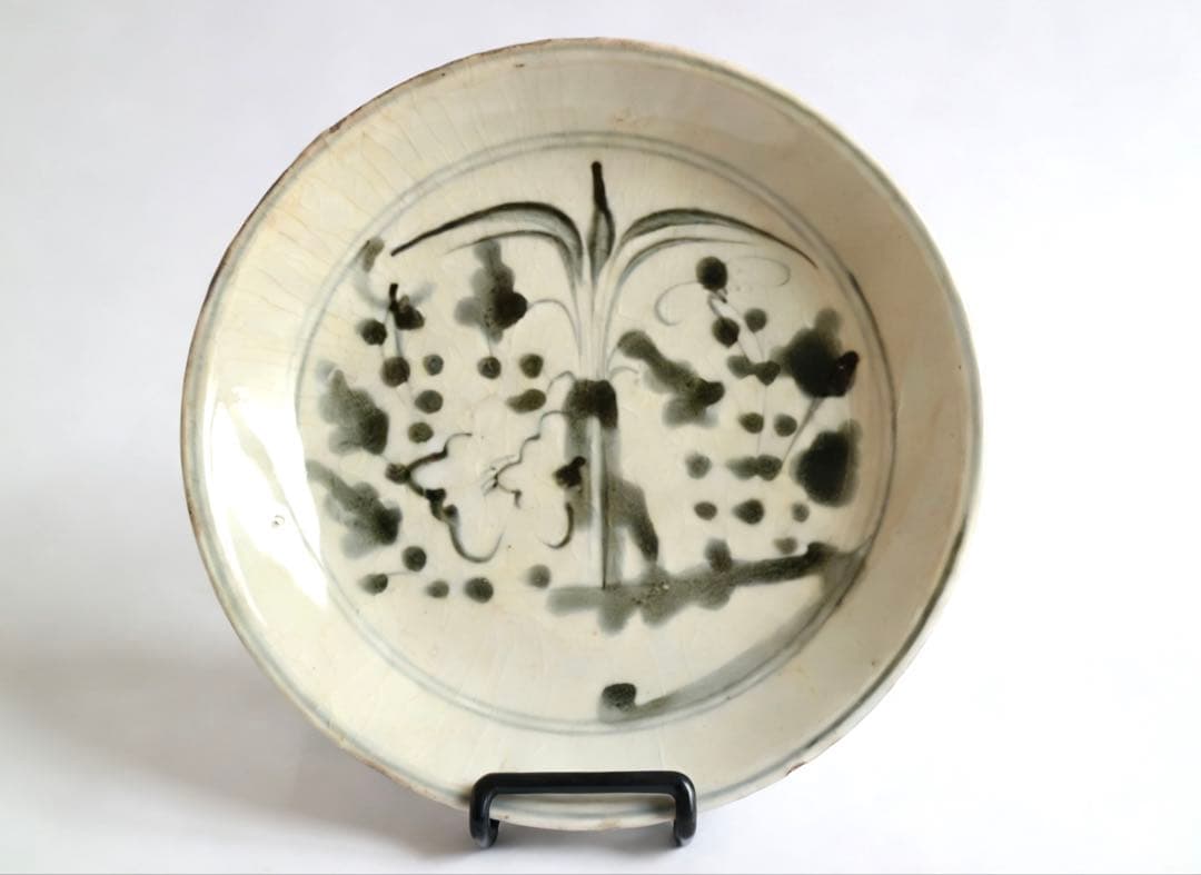 染付　明時代　空白期　民窯　皿　虫食い　時代物　中国美術　民家蔵出し