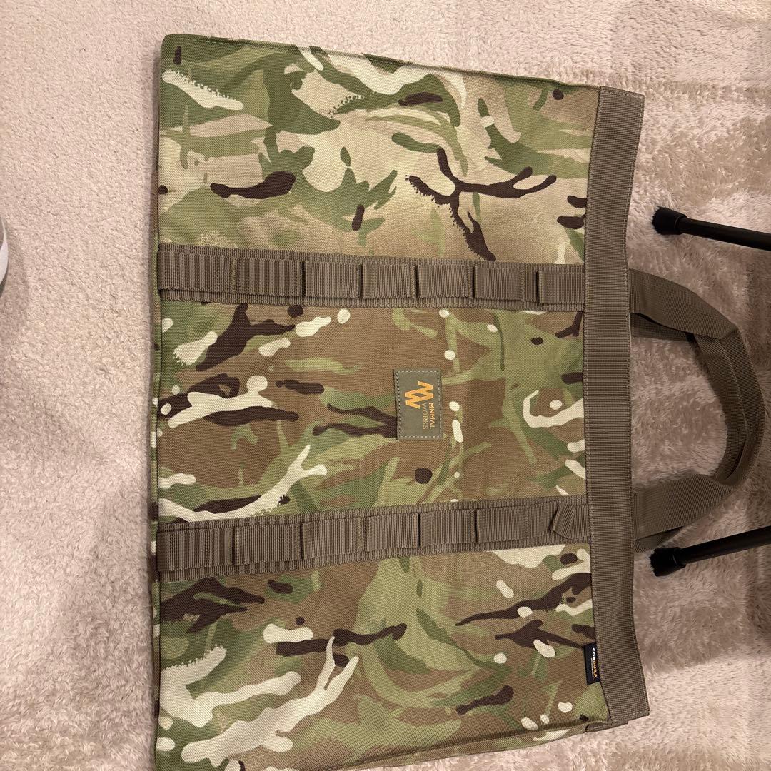 ミニマルワークスエゴテーブル