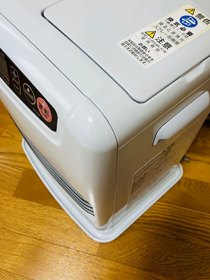 ダイニチ 石油ファンヒーター FW-32S4 ホワイト