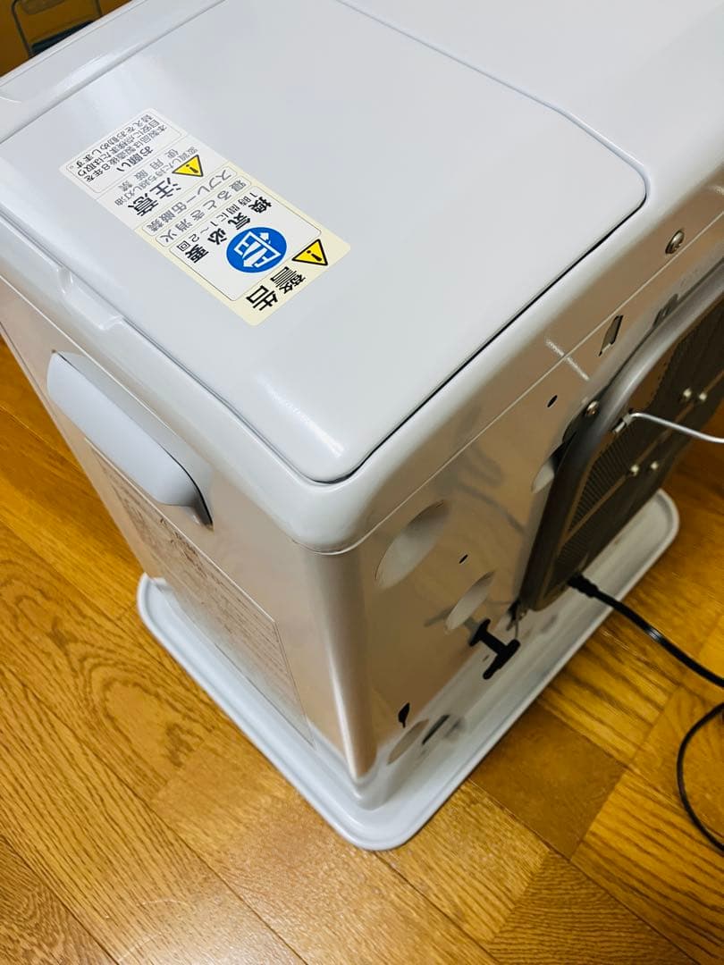 ダイニチ 石油ファンヒーター FW-32S4 ホワイト