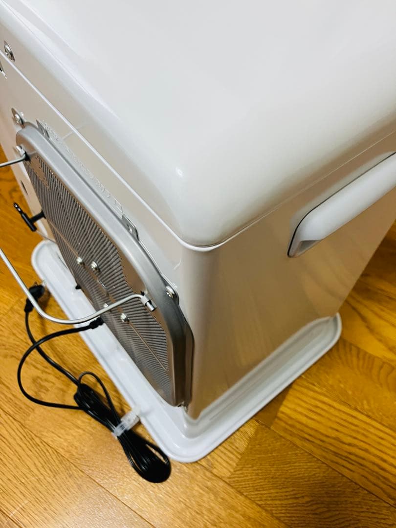 ダイニチ 石油ファンヒーター FW-32S4 ホワイト