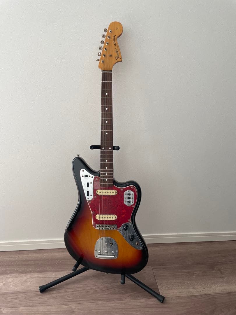 Fender japan Jaguar エレキギター サンバースト