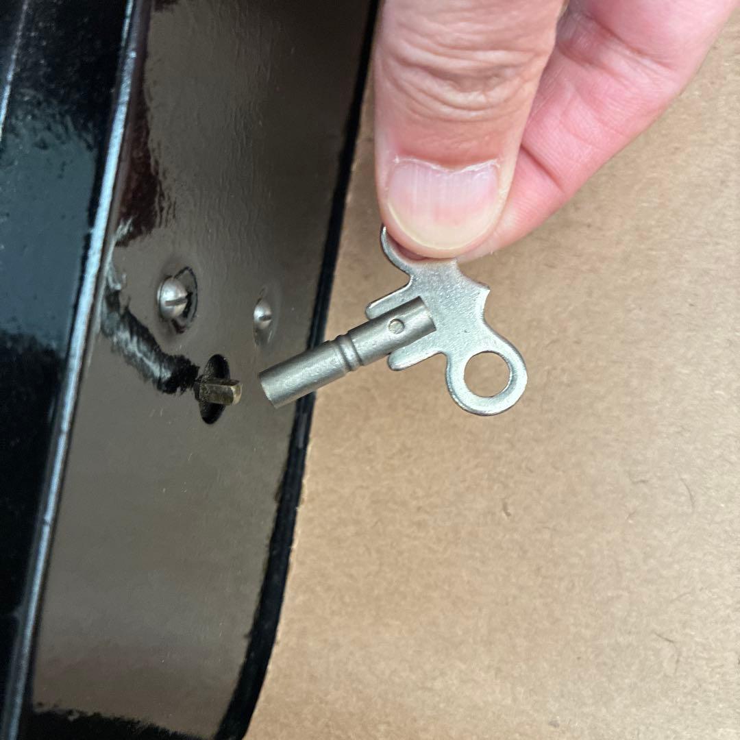 手提げ金庫　MILLIONAIRE アラームキャッシュボックス