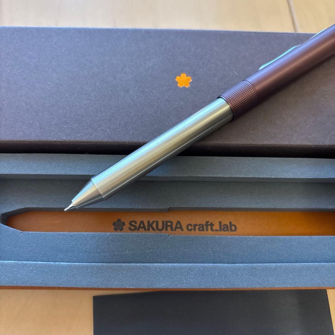 サクラクラフトラボ004 ガーネットレッド試し書きのみ