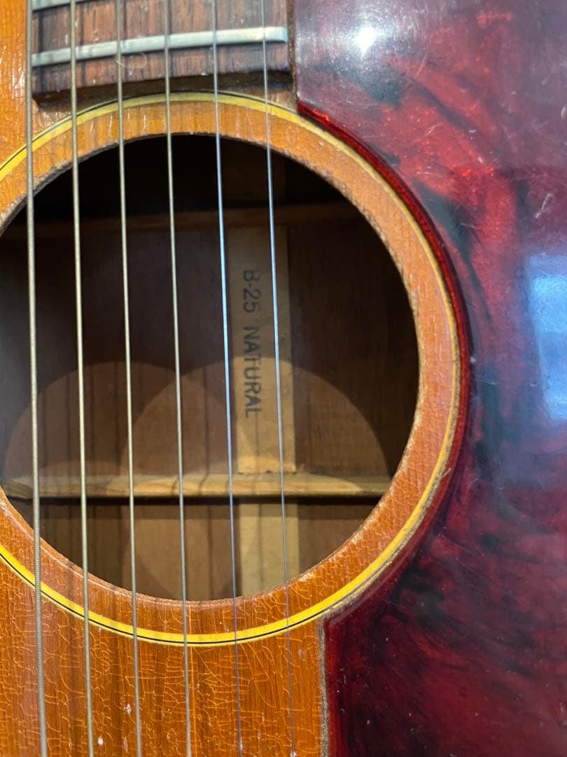 Gibson アコースティックギター ハードケース付き　b-25 1967年製
