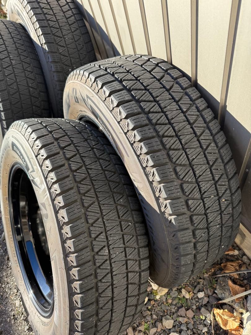 ブリヂストン 17インチ アルミホイールスタッドレスタイヤエコフォルム　ハリアー