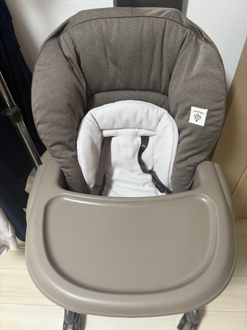 Combiのnemulila AT SWING LM