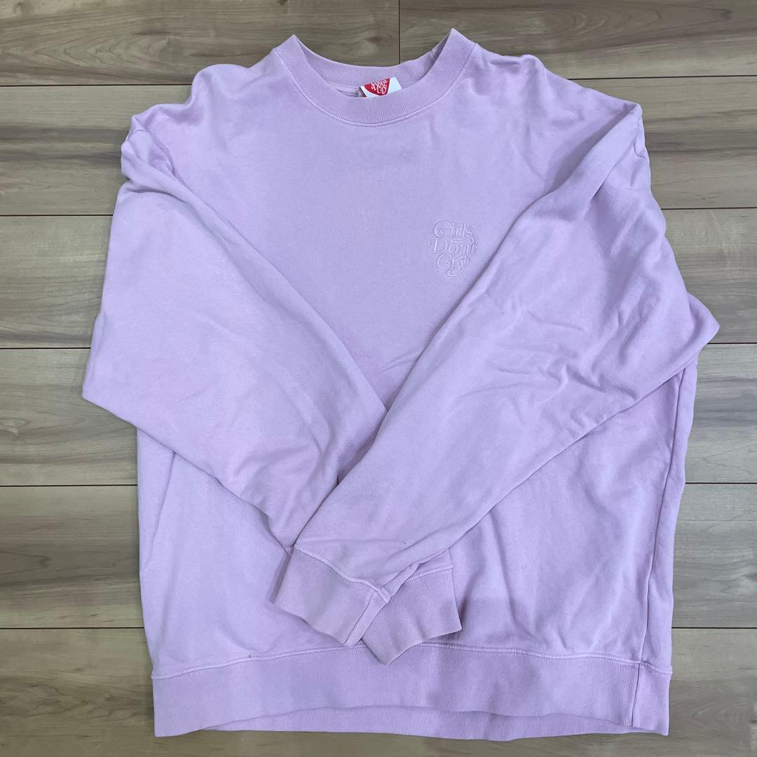 Girls Don’t Cry スウェット VERDY