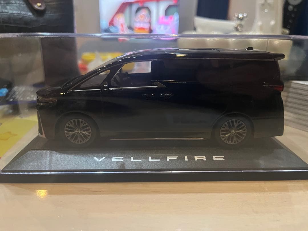 非売品！VELLFIRE 1/43スケールモデルカー 黒