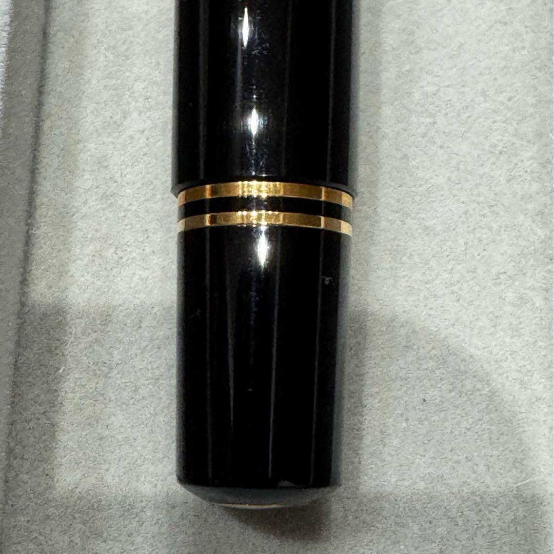 Pelikan ペリカン万年筆　M800 18C-750 B nib