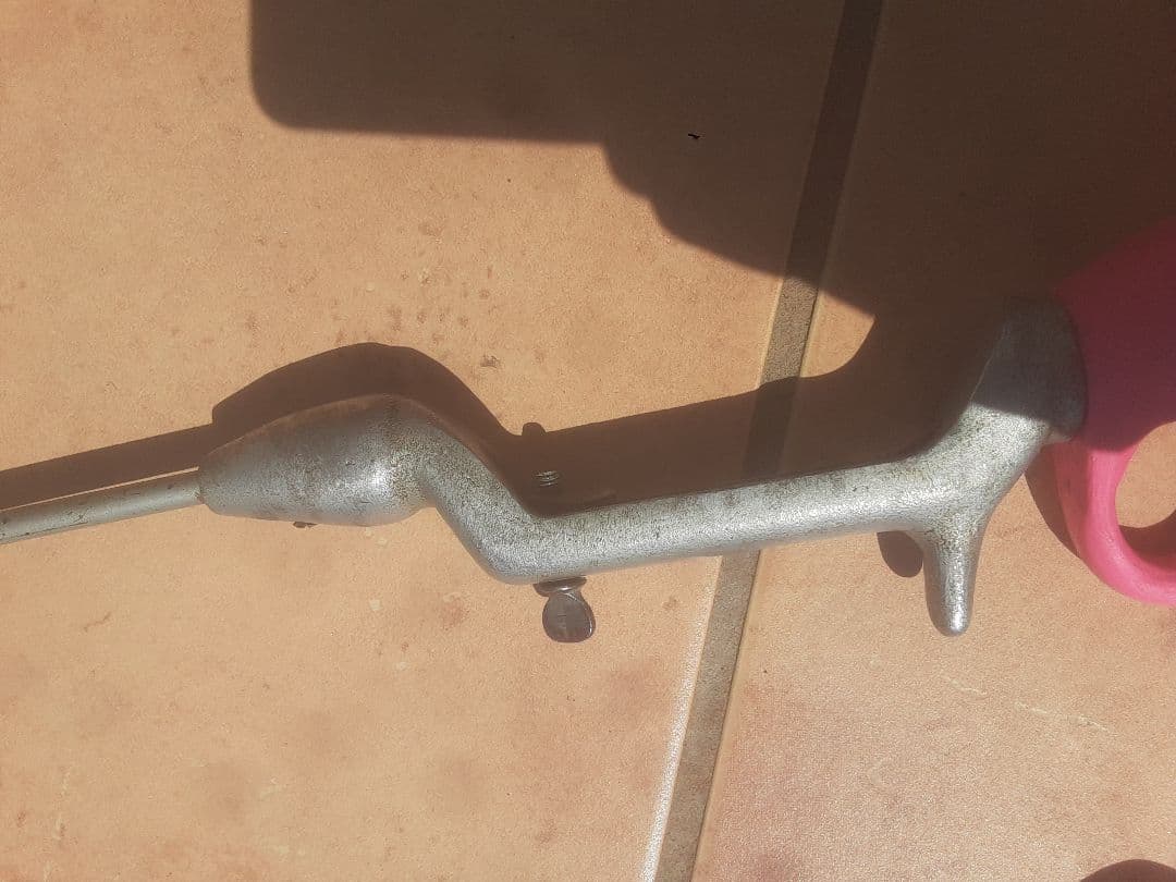 最終値下げ。3/30で販売終了します。スチールロッドとグリップ2個付き