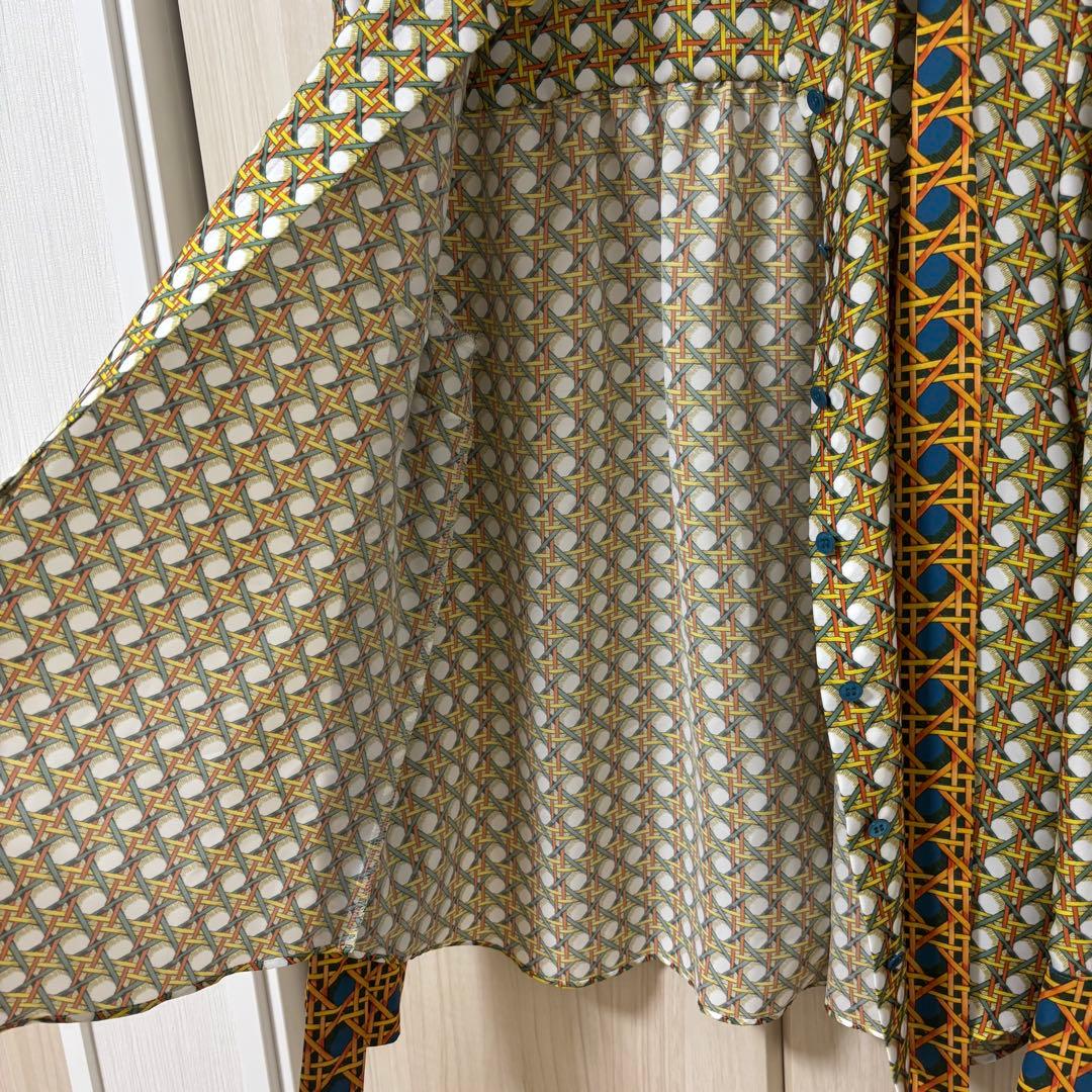 【新品未使用タグ付き】LOULOU WILLOUGHBYボウタイブラウスイエロー