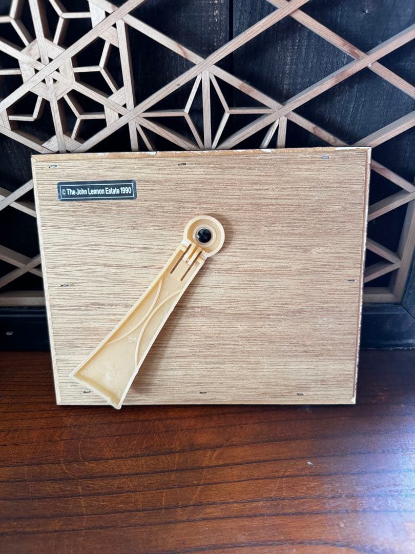 ジョンレノン　オノヨーコ　人物画　イラスト　白磁板　フレームスタンド　ビートルズ