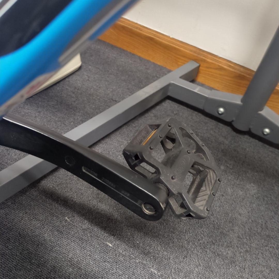 【早いもの勝ち】Giant 青色 ロードバイク