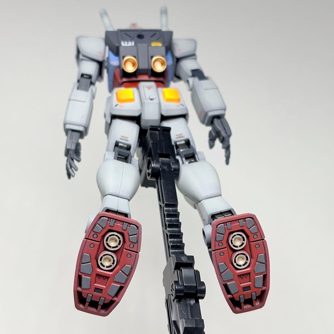HG 1/144 RX-78-2 ガンダム　リバイブ　完成品