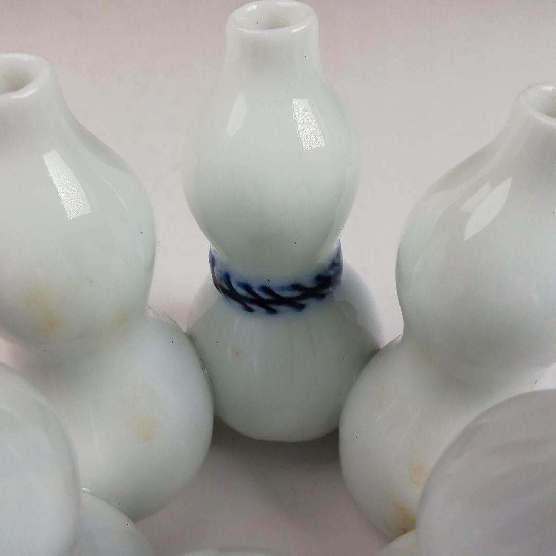 Ｔ７９６　蓋置　『平戸白磁　六瓢』『横石喜助 造』　共箱　茶道具