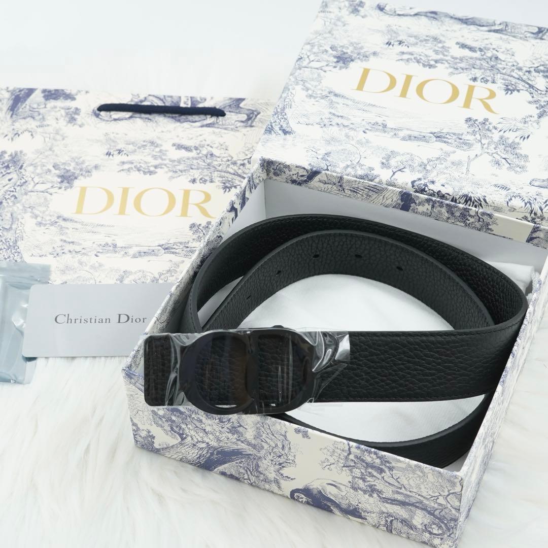 未使用品　箱・カード付き　Christian Dior ベルト　CDロゴグラム