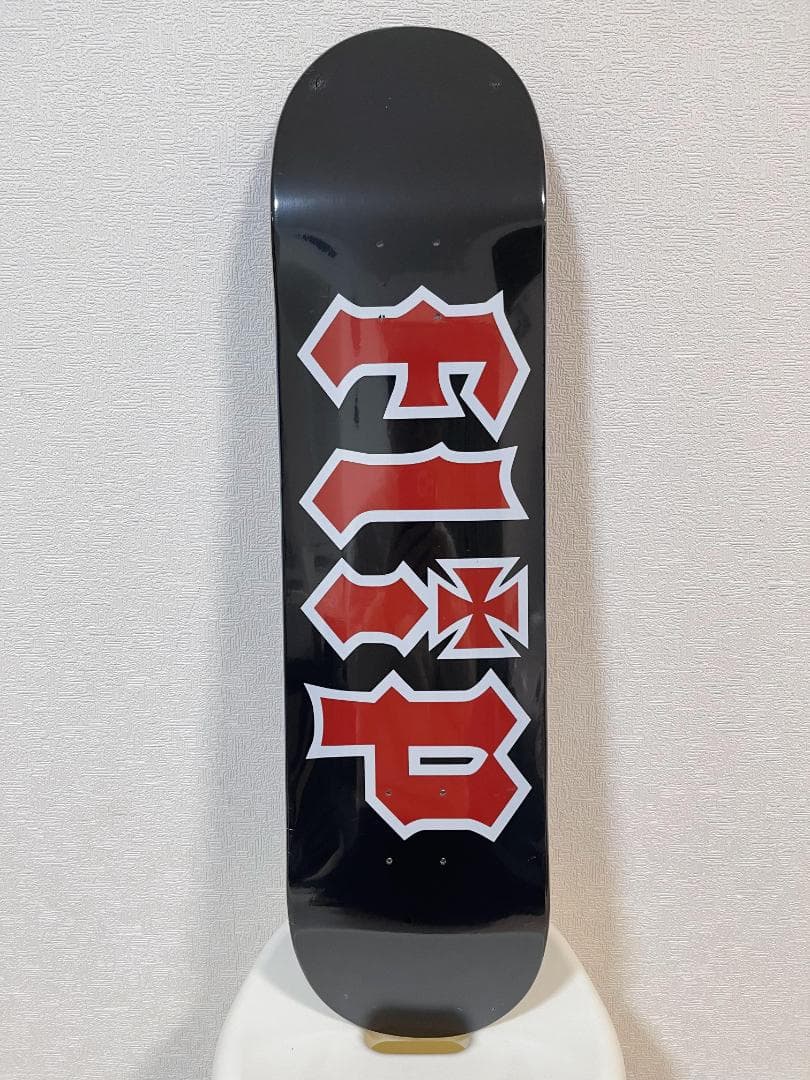 台湾製無地黒デッキテープ付き フリップ　FLIP8.0デッキ
