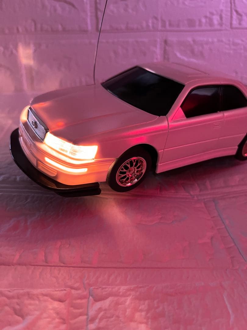 ラジコンカー　トヨタ　セルシオ　パール ホワイト 旧車　ビンテージ　美品　当時物