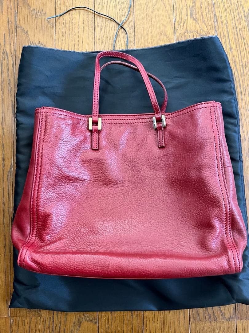 Fendi レザー ハンドバッグ 赤