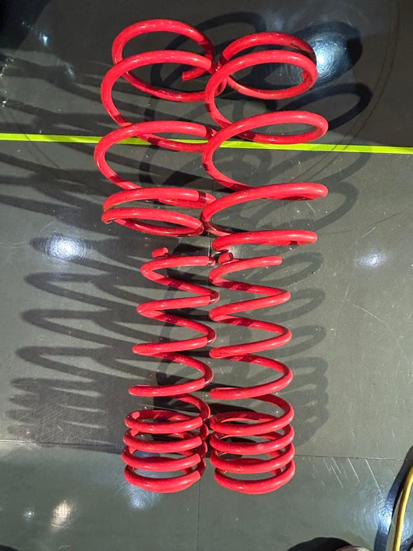 ZVW50.51 タナベ　ダウンサス　DF210