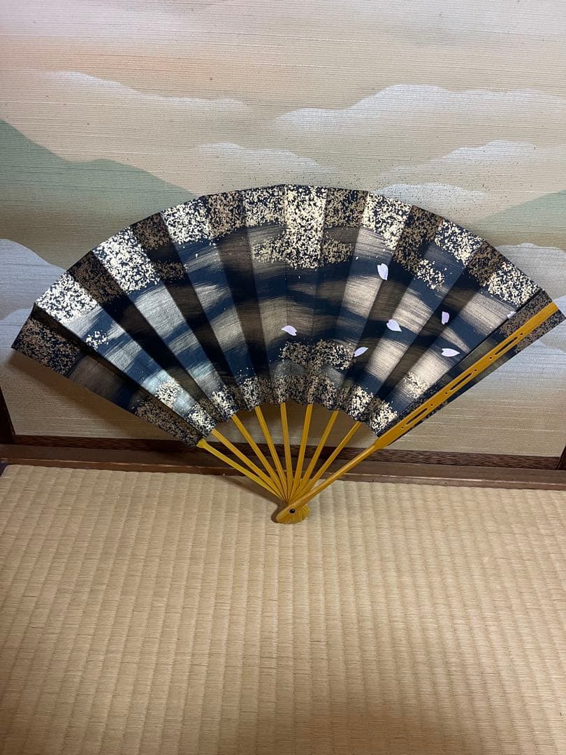ネイビー金 桜 舞扇 51cm 袋付 Large Fan