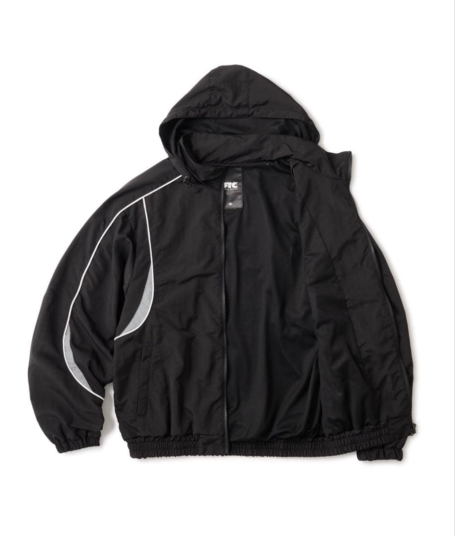 FTC ナイロンジャケット Mサイズ