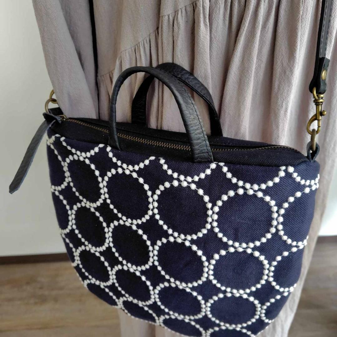 ミナペルホネン/2025tambourineタンバリンネイビー×白/ロングミニ