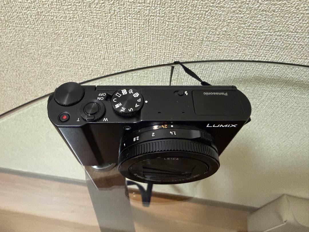 【中古】Panasonic DMC-LX9 充電ケーブル・バッテリーなし