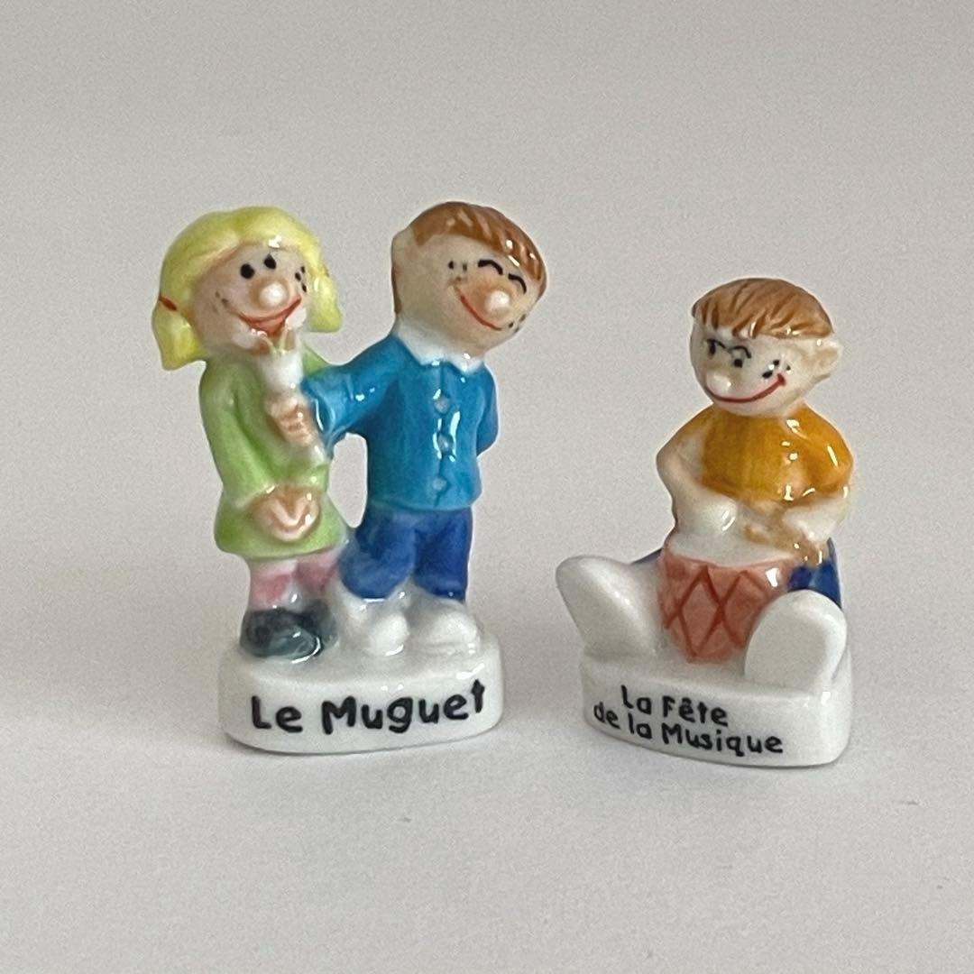 子供達の12ヶ月　フェーブ　ヴィンテージ　フランス　陶器　ミニチュア　置物