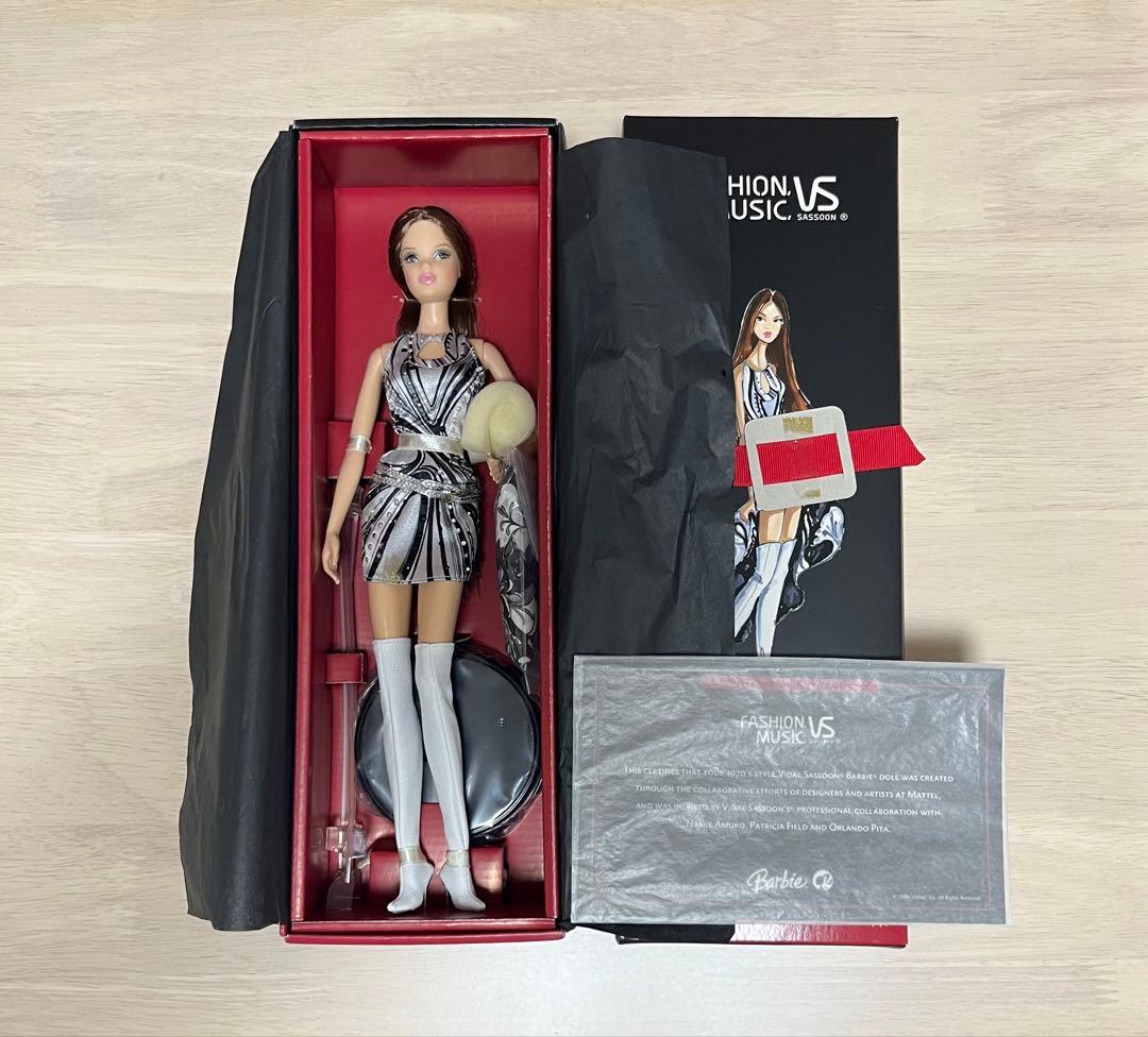 超レア未使用非売保管品 Barbie 安室奈美恵 ヴィダルサスーン 限定300体