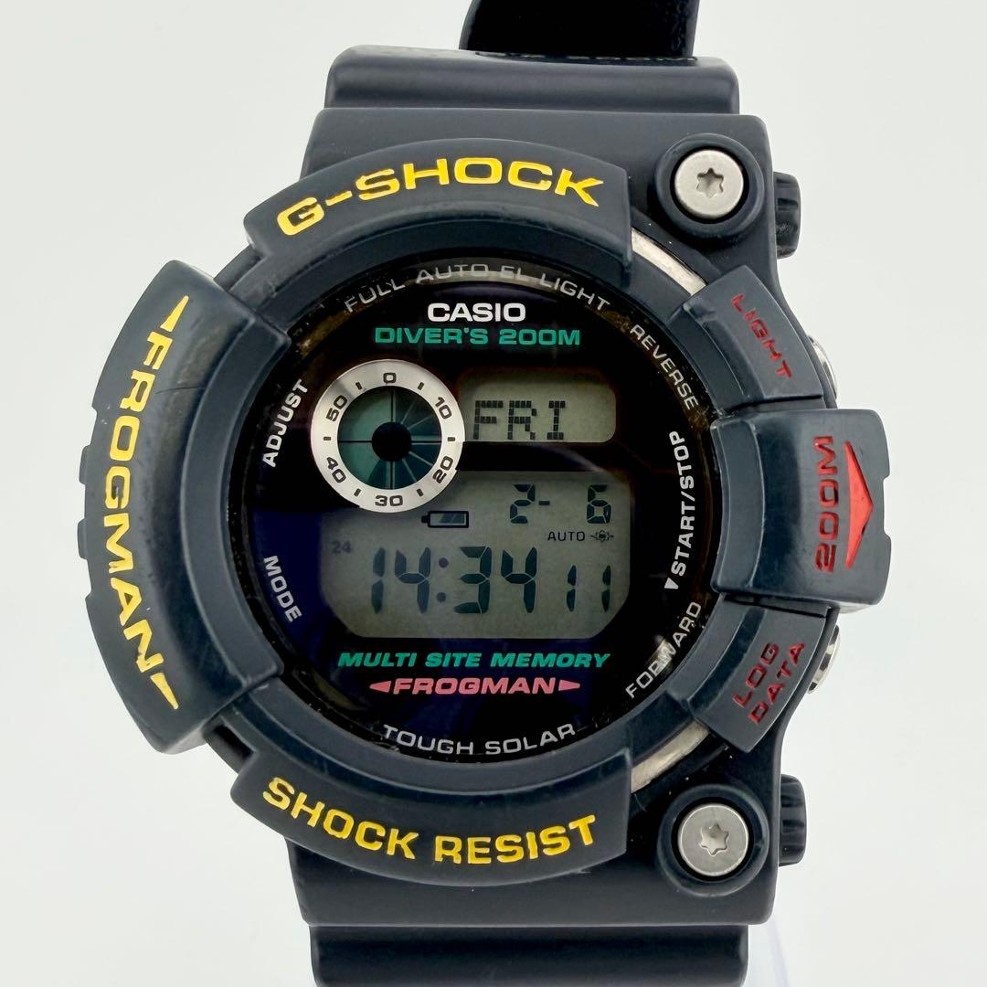 状態良好品 カシオジーショックフロッグマン GW-200Z-1JFメンズ腕時計