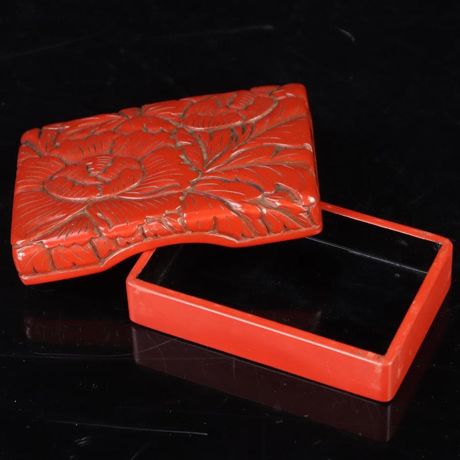 Y3272-5 彫師 渡辺明泉 朱塗 山水文 煙草盆組揃 共箱　　MM