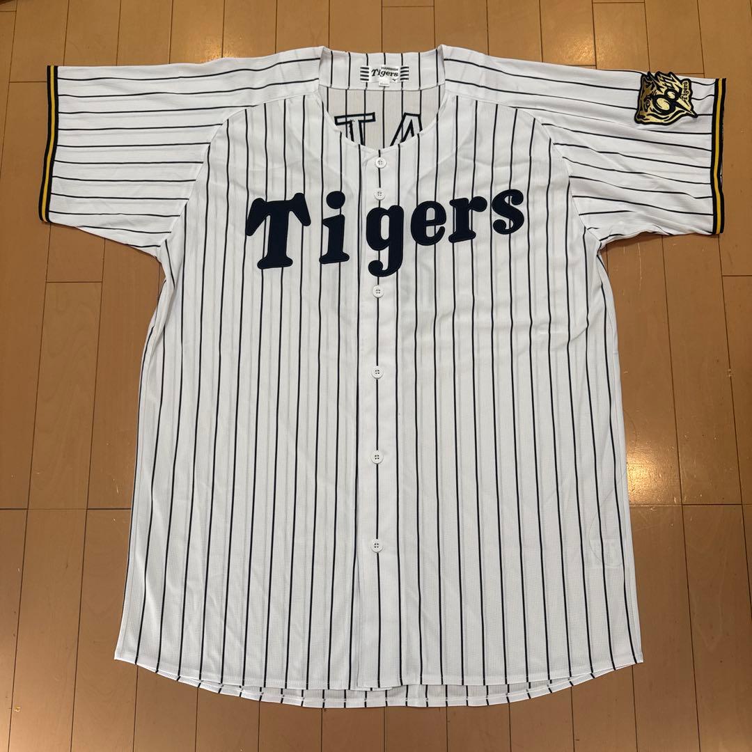 阪神タイガース 佐藤選手 ユニフォーム XOサイズ