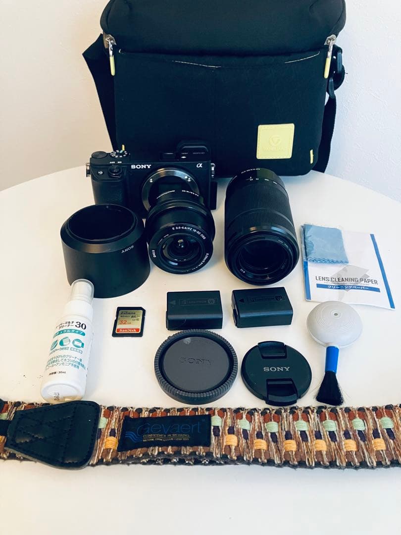 【初心者用備品付き】SONY α6400 ダブルズームレンズキット a6400