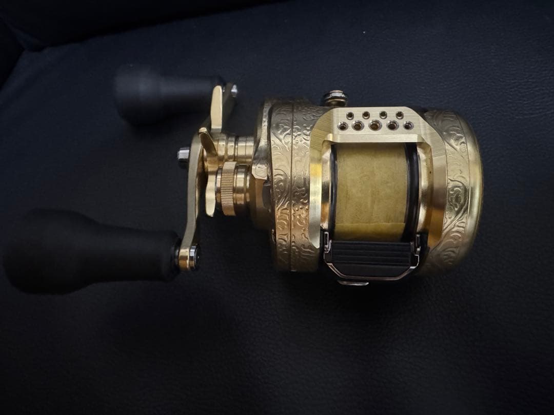 SHIMANO カルカッタコンクエストMD301XGLH