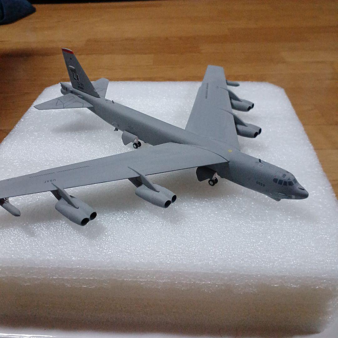 herpa US Air Force Boeing B-52H 爆撃機1:200