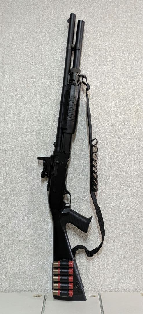 東京マルイ・ M3スーパー90ショットガン　ドットサイト(新品付き)！