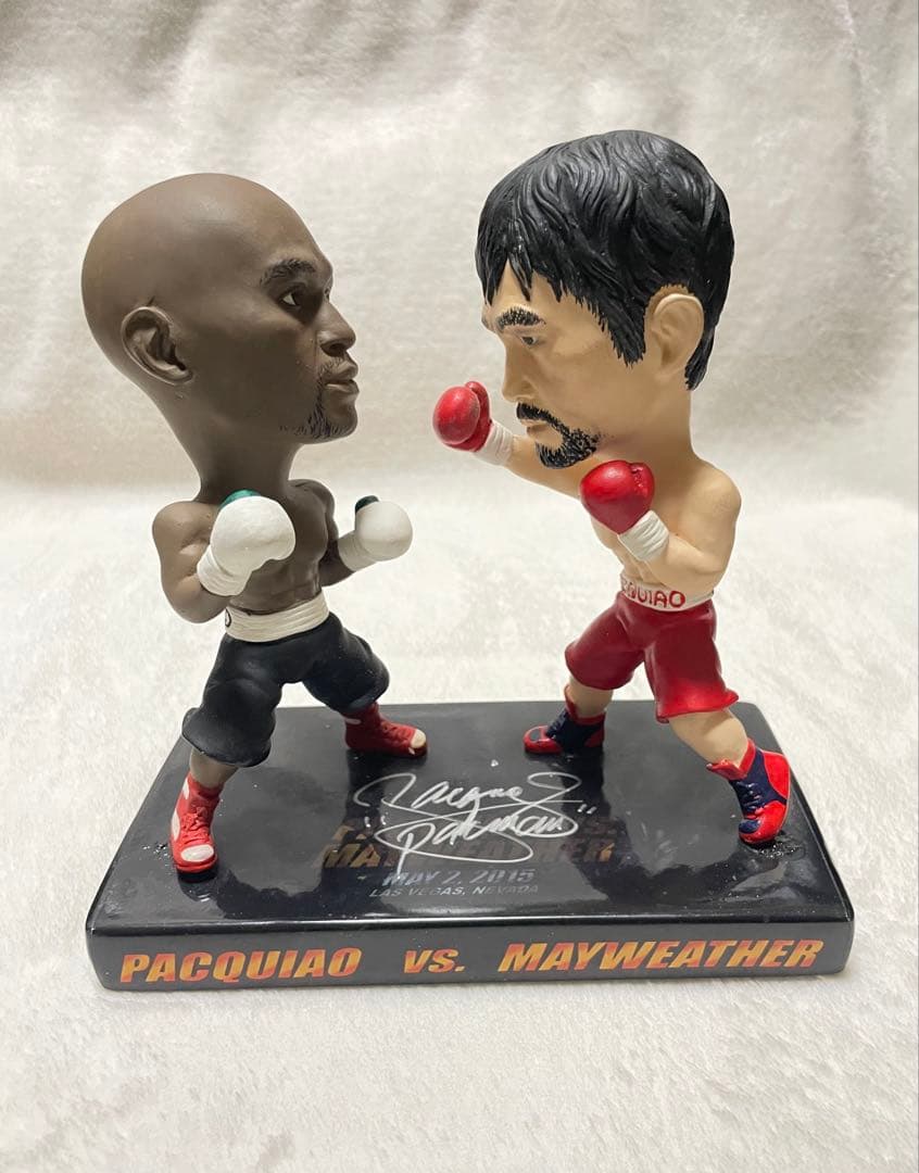 パッキャオVSメイウェザー 世紀の一戦限定フィギュアパッキャオ 直筆サイン限定品