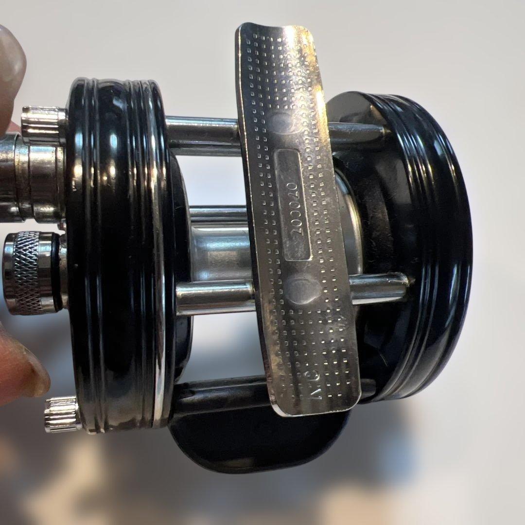 【美品】アブ アンバサダー 6600C 黒ベロ フットNO.070007