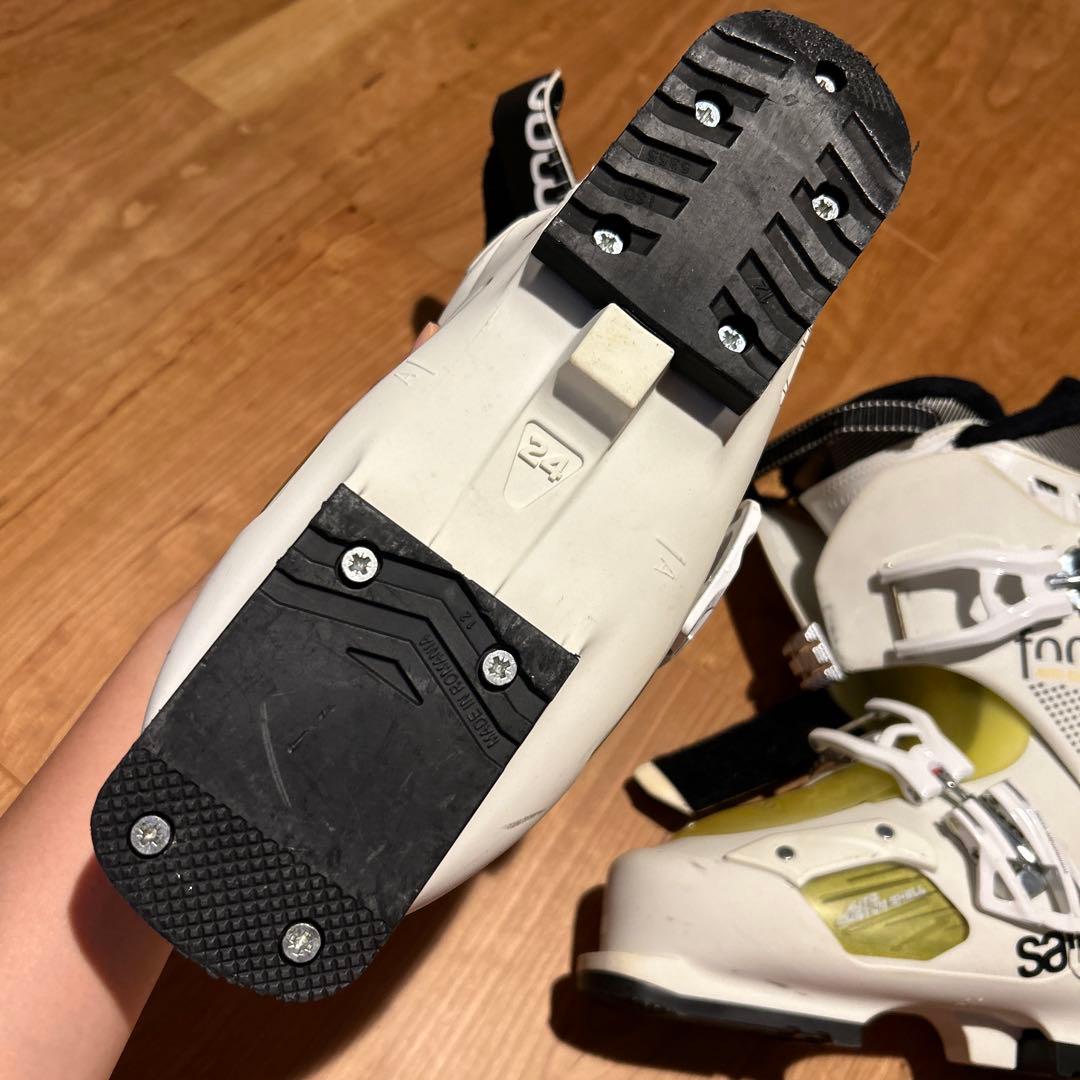 サロモン　スキーブーツ　24cm-24.5cm 収納バック付き